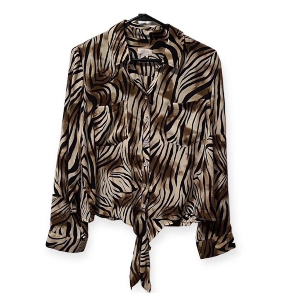 Chico’s Shirt Women’s Size 1 Medium Button Down Tie Animal Print Mobwife